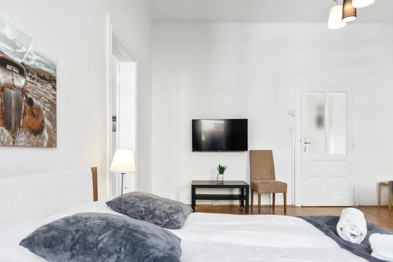 Apartment Beautiful 2Br Aptartment 12 Minutes To Downtown Vienna