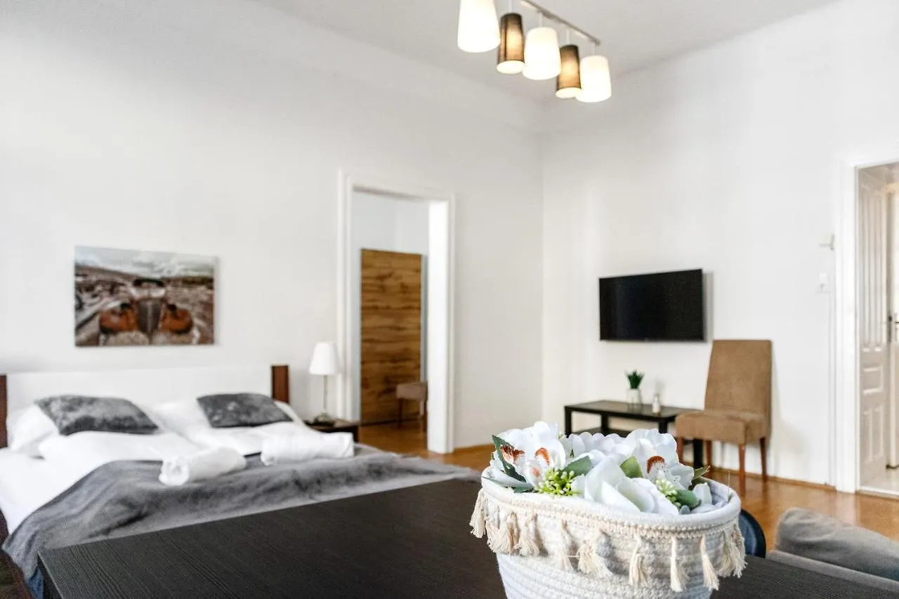 Apartment Beautiful 2Br Aptartment 12 Minutes To Downtown Vienna